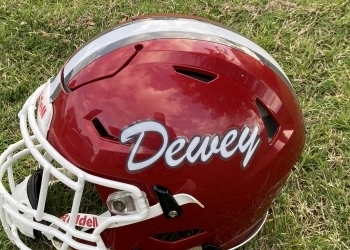 dewey-2020-helmet1