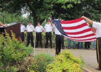 flag-folding.