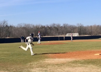 okwu-baseball-bases.